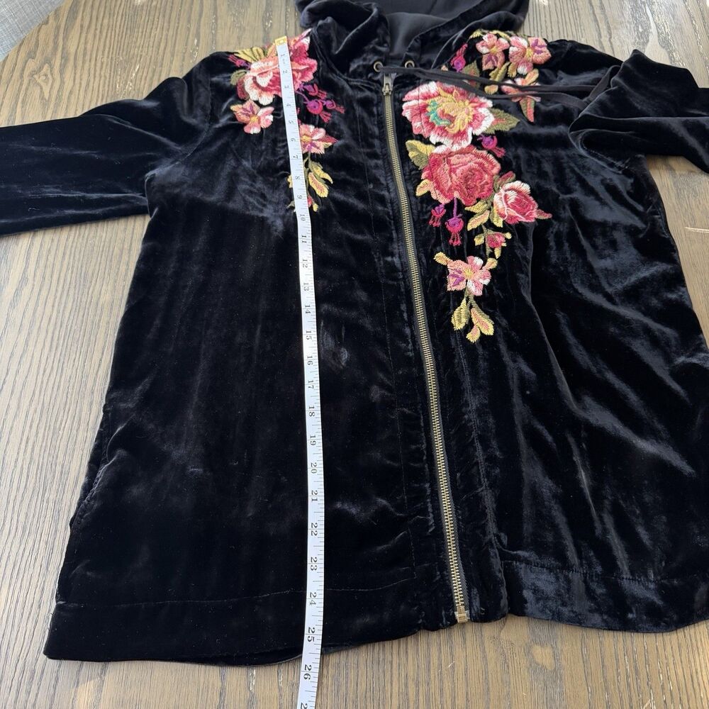 Johnny Was Black Velvet Silk Blend Embroidered Snake Malui Zip Hoodie Jacket S - Picture 6 of 7